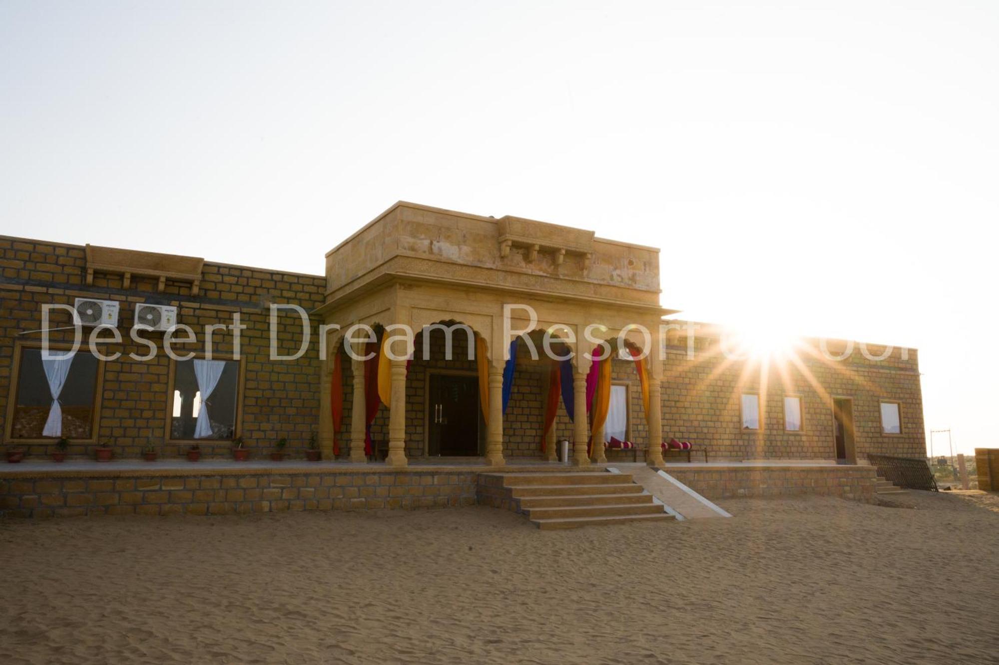 Desert Dream Royal Camp & Pool Jaisalmer Bagian luar foto