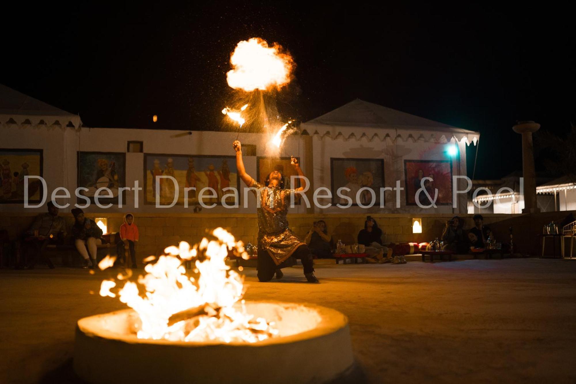 Desert Dream Royal Camp & Pool Jaisalmer Bagian luar foto