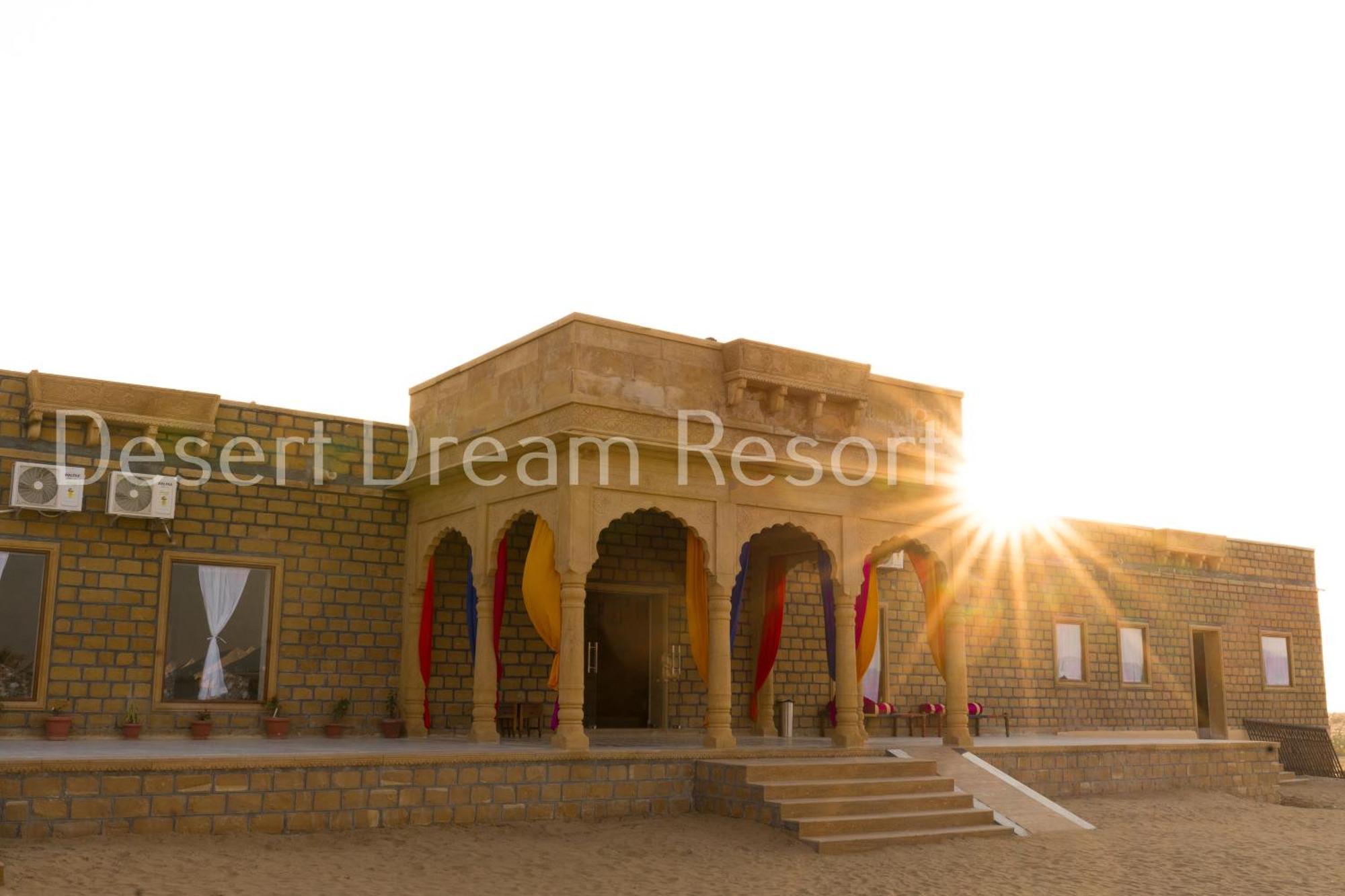 Desert Dream Royal Camp & Pool Jaisalmer Bagian luar foto