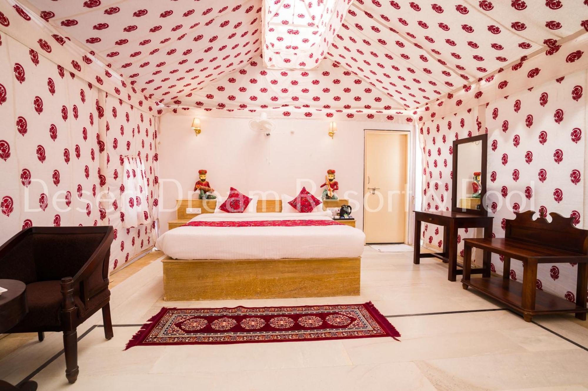 Desert Dream Royal Camp & Pool Jaisalmer Bagian luar foto