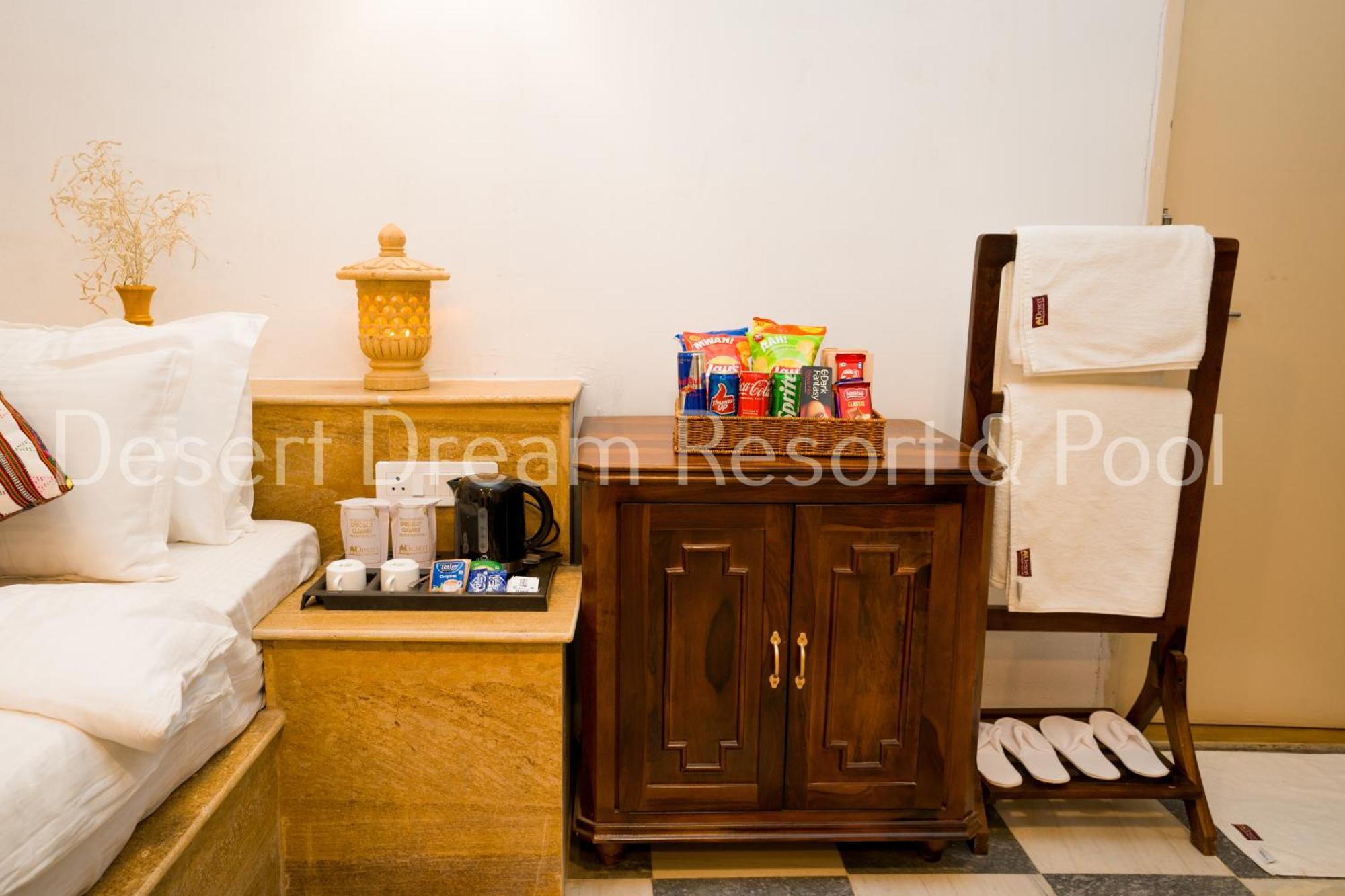Desert Dream Royal Camp & Pool Jaisalmer Bagian luar foto
