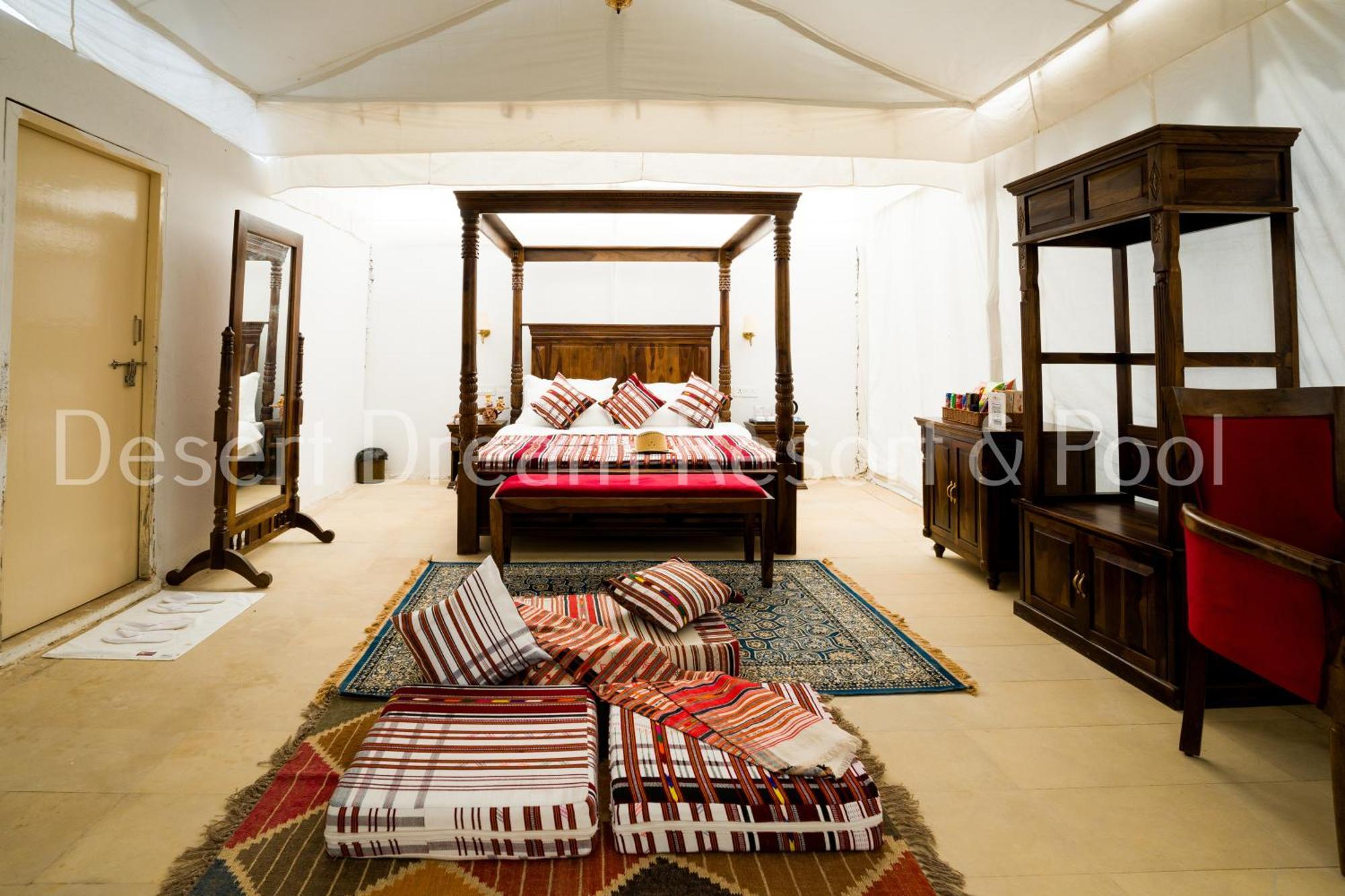 Desert Dream Royal Camp & Pool Jaisalmer Bagian luar foto