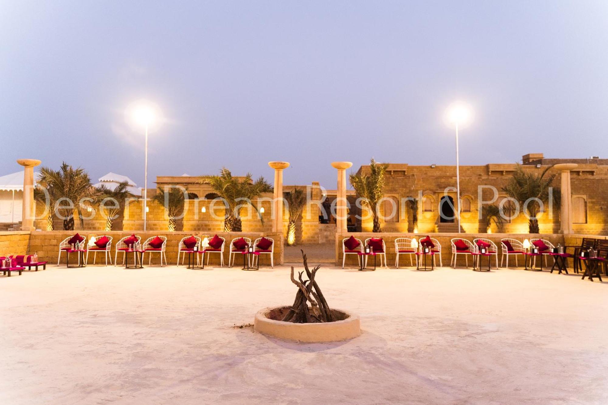 Desert Dream Royal Camp & Pool Jaisalmer Bagian luar foto
