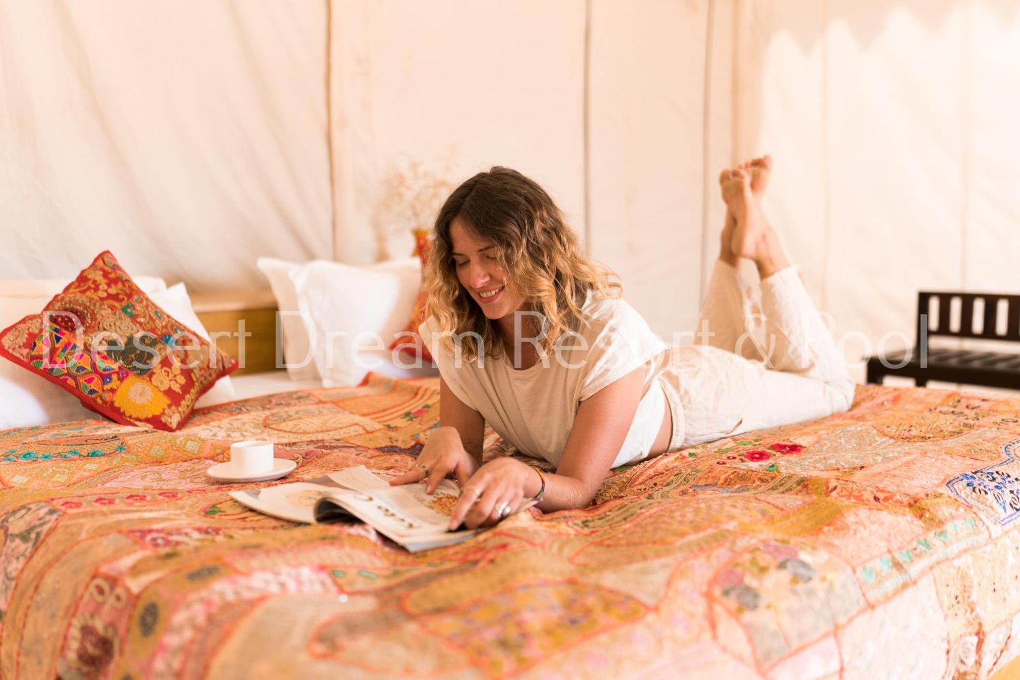Desert Dream Royal Camp & Pool Jaisalmer Bagian luar foto